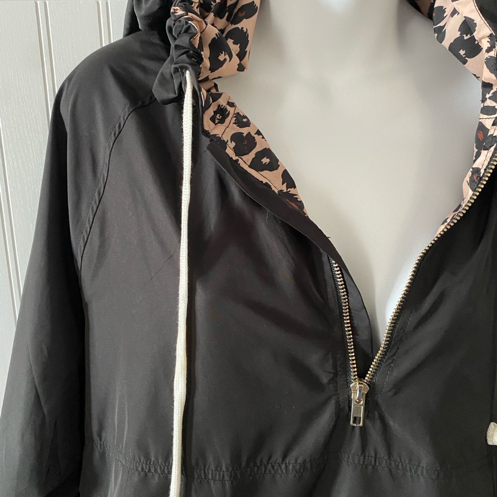 Main Strip Wind Breaker Style Jacket - Picture 2 of 7